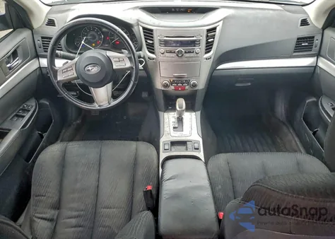 2010 Subaru Legacy 2.5I Premium z USA, uszkodzony, nr VIN 4S3BMCC65A3232303